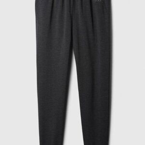GAP Men’s Fleece Joggers Medium Gray NWT | Logo Sweatpants Lounge Athleisure